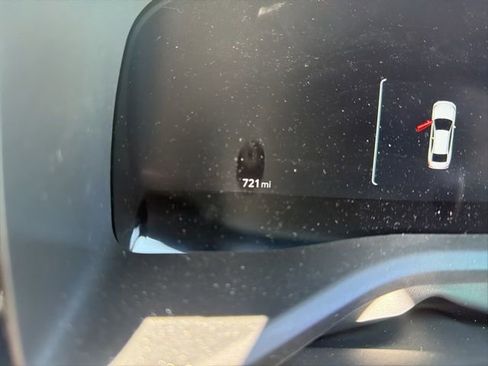 Used 2026 Toyota Camry XLE image 3