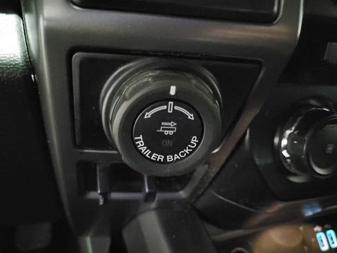 Used 2016 Ford F150 XLT w/ Equipment Group 302A Luxury image 39