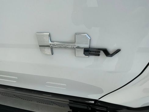 New 2025 GMC Hummer EV 3X AWD/4WD image 12
