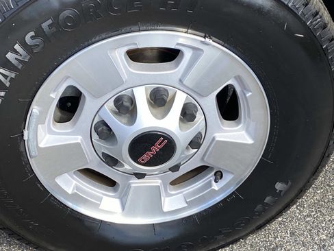 Used 2018 GMC Sierra 2500 SLE w/ HD SLE Preferred Plus Package image 25