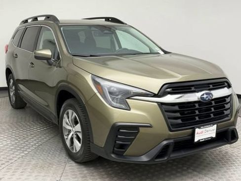 Used 2023 Subaru Ascent Premium w/ Convenience Package AWD/4WD image 8