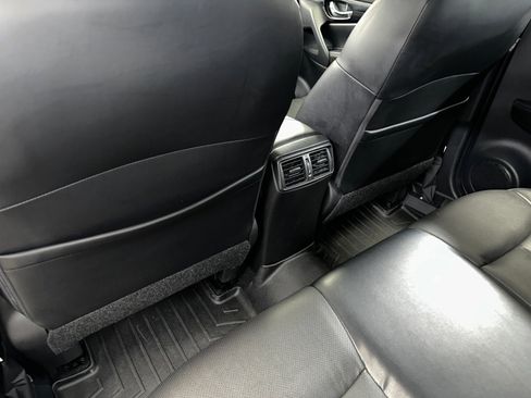 Used 2021 Nissan Rogue Sport SL w/ Premium Package image 22