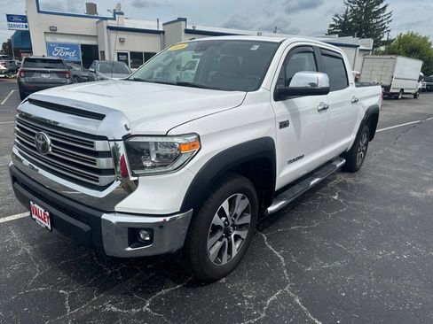 Used 2018 Toyota Tundra Limited AWD/4WD image 7