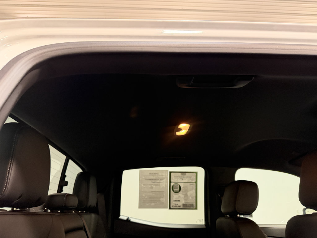 Used 2023 Chevrolet Colorado LT w/ LT Convenience Package III AWD/4WD image 16