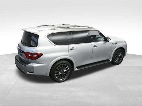 Used 2023 Nissan Armada Platinum w/ Captain's Chairs Package RWD image 38