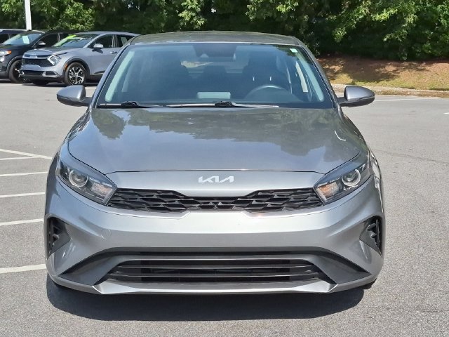 Used 2022 Kia Forte LXS w/ LXS Technology Package FWD image 8