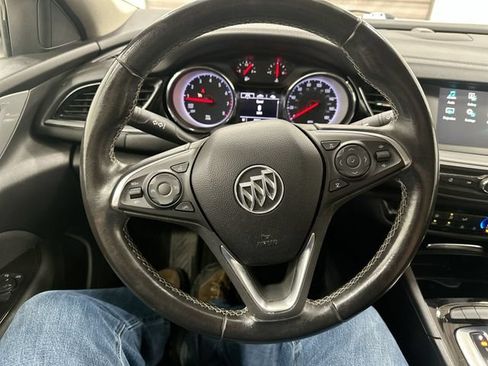 Used 2018 Buick Regal Preferred FWD image 12