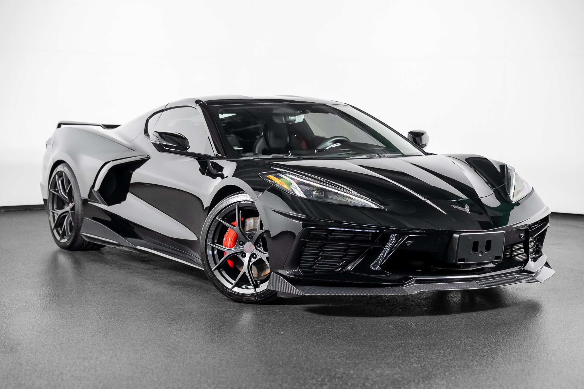 Used 2023 Chevrolet Corvette Stingray Premium Cpe w/ Z51 Performance Package RWD image 4