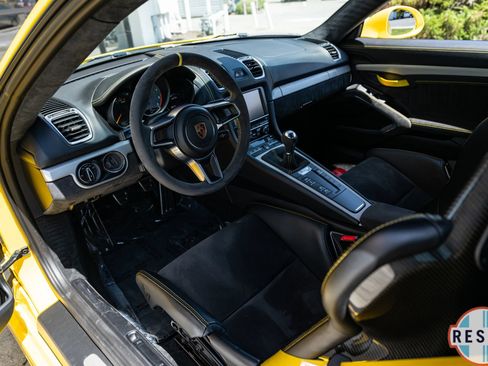 Used 2016 Porsche Cayman GT4 RWD image 7