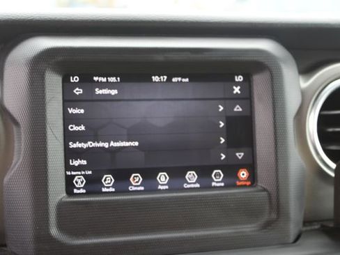 Used 2018 Jeep Wrangler Unlimited Rubicon w/ LED Lighting Group AWD/4WD image 28