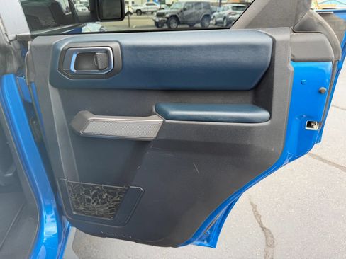 Used 2022 Ford Bronco Outer Banks AWD/4WD image 16