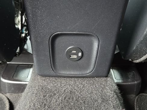 Used 2020 Ford Escape Titanium AWD/4WD image 43
