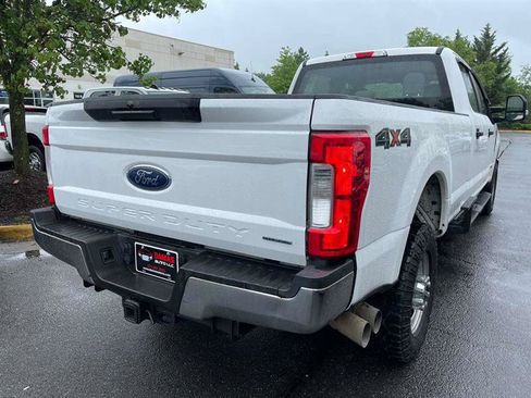Used 2017 Ford F350 XL w/ Power Equipment Group AWD/4WD image 16