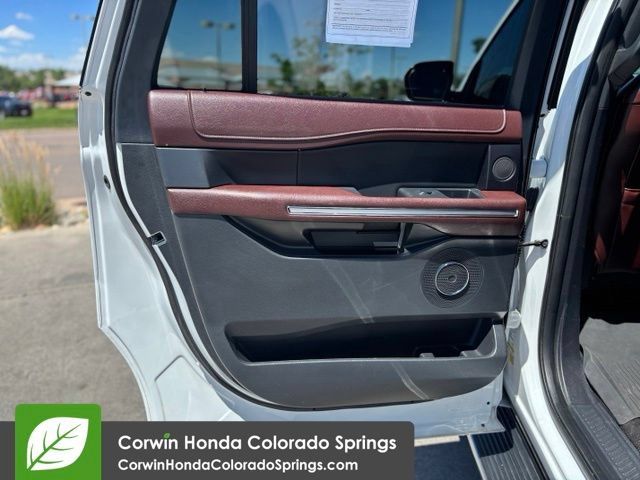 Used 2022 Ford Expedition Max Limited AWD/4WD image 26