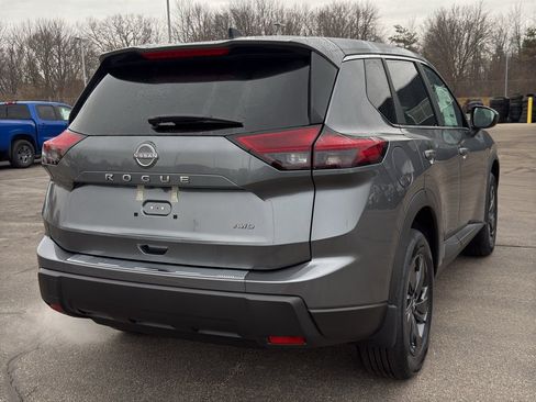 New 2026 Nissan Rogue SV image 5