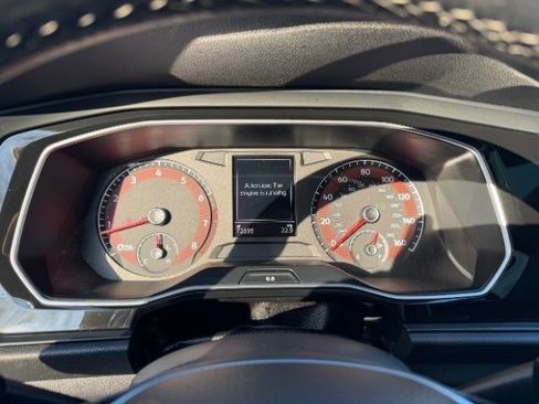 Used 2019 Volkswagen Jetta R-Line image 18