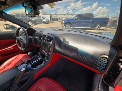 Used 2012 Chevrolet Corvette Convertible w/ 3LT Preferred Equipment Group RWD image 21