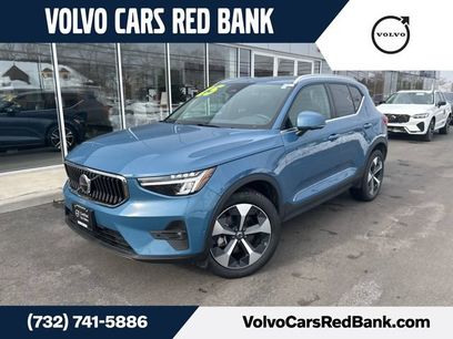 Used 2025 Volvo XC40 B5 Plus