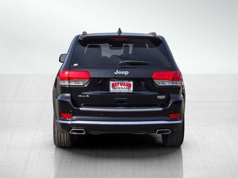 Used 2018 Jeep Grand Cherokee Summit image 5
