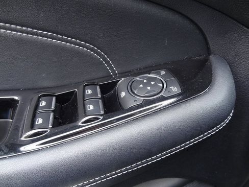 Used 2019 Ford Edge Titanium w/ Equipment Group 301A image 13