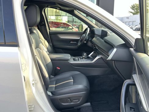 Certified 2024 MAZDA CX-90 3.3 Turbo w/ Premium Plus Pkg image 13