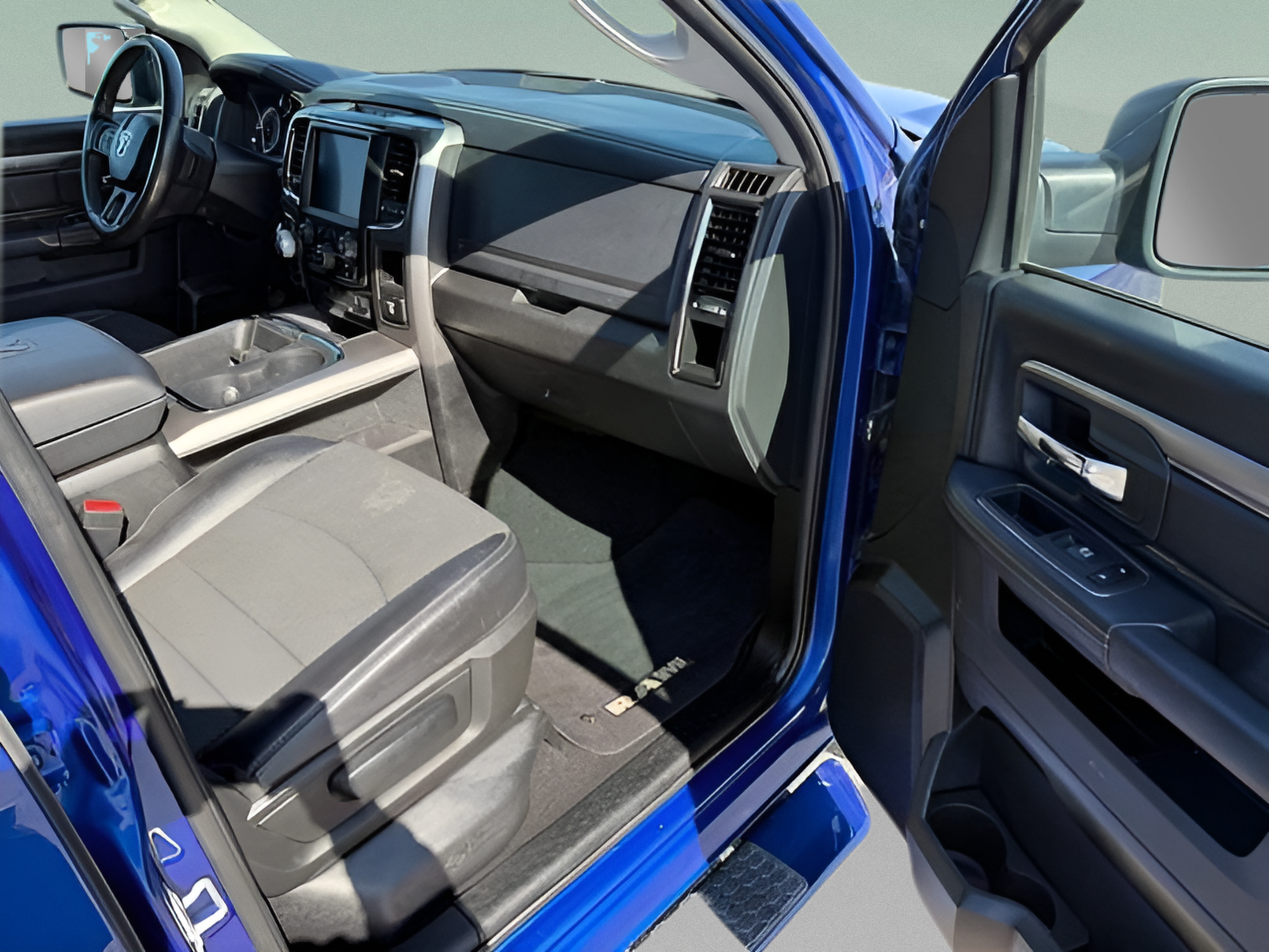 Used 2018 RAM 1500 Sport w/ Convenience Group AWD/4WD image 13