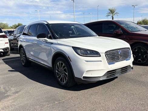 Used 2020 Lincoln Corsair FWD image 3