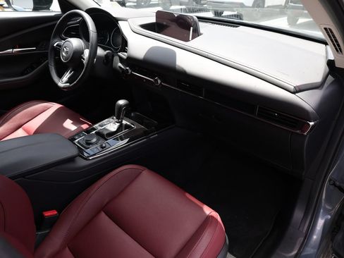 Certified 2024 MAZDA CX-30 AWD 2.5 S w/ Preferred Package image 19