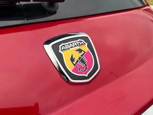Used 2017 FIAT 500 Abarth w/ Popular Equipment Package image 12