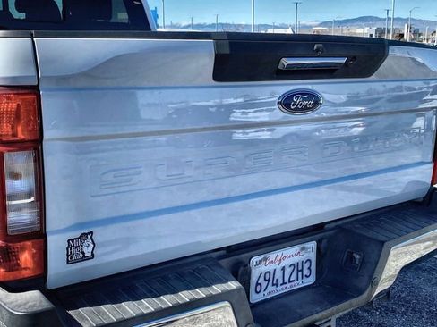 Used 2022 Ford F250 Lariat w/ Lariat Value Package AWD/4WD image 31