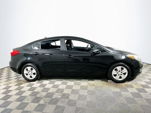 Used 2015 Kia Forte LX w/ Popular Package FWD image 2