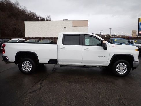 Used 2025 Chevrolet Silverado 3500 LT w/ All Star Edition image 9