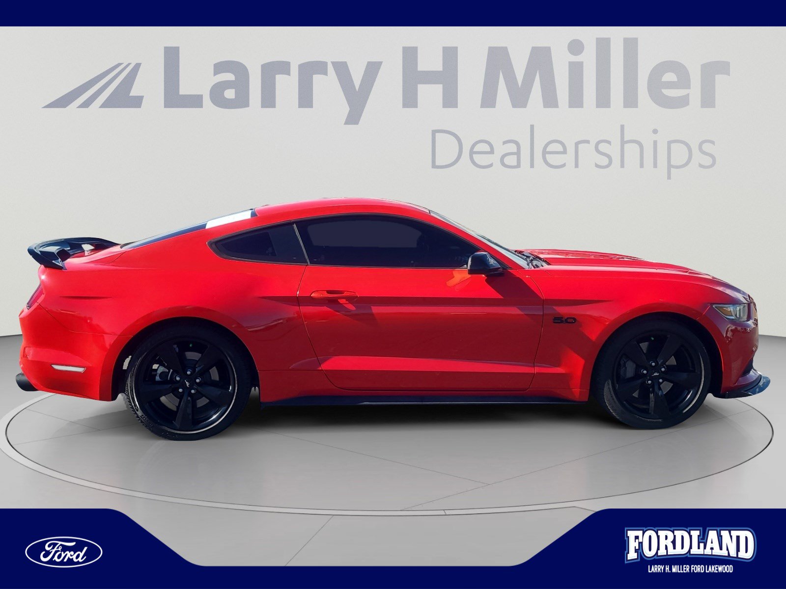 Used 2016 Ford Mustang GT w/ Black Accent Package RWD image 6