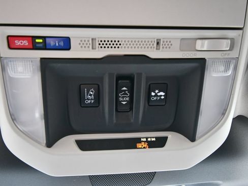 Used 2023 Subaru Forester Touring AWD/4WD image 34