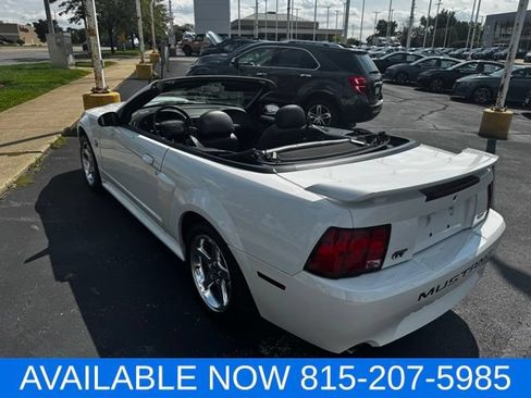 Used 2004 Ford Mustang GT RWD image 4