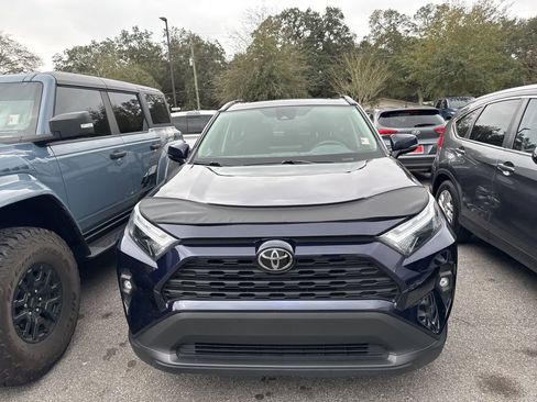 Used 2023 Toyota RAV4 XLE Premium image 2