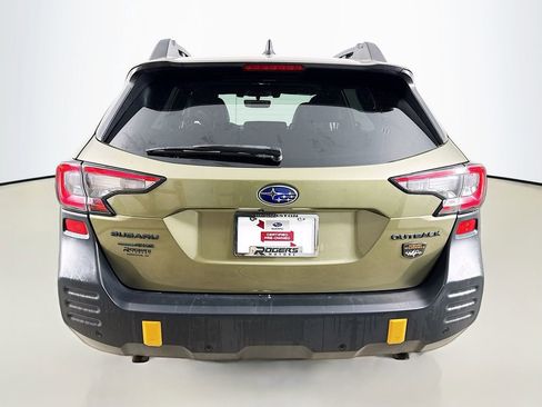 Used 2022 Subaru Outback Wilderness w/ Wilderness Package image 7