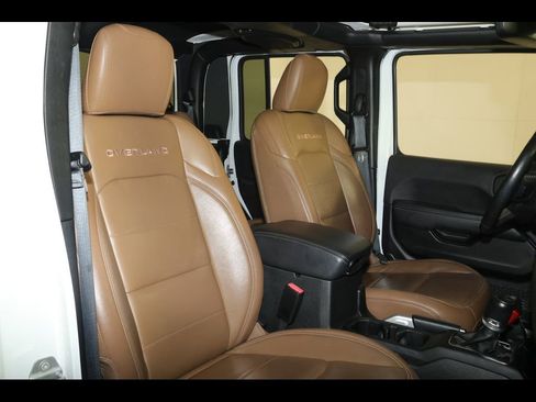 Used 2022 Jeep Gladiator Overland w/ Popular Equipment Package image 28