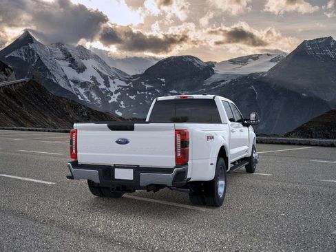 New 2026 Ford F450 XLT AWD/4WD image 8