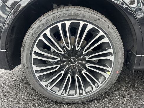 New 2025 Lincoln Aviator Black Label image 8