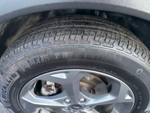 Used 2025 Ford Escape ST-Line w/ Equipment Group 301A image 21