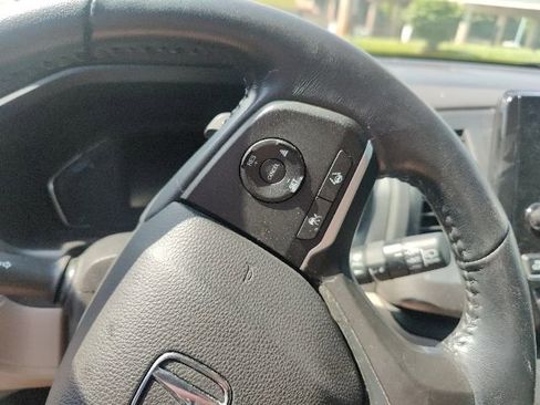 Used 2024 Honda Odyssey EX-L image 19
