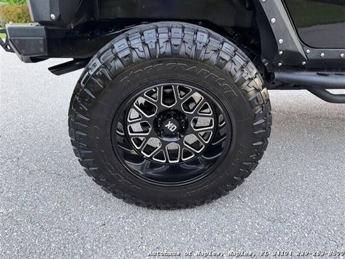 Used 2017 Jeep Wrangler Unlimited Sport w/ Quick Order Package 24S AWD/4WD image 20