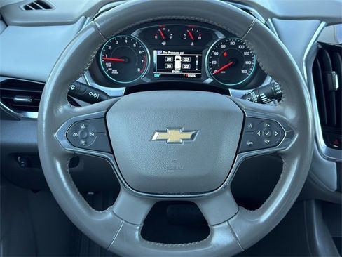 Used 2018 Chevrolet Traverse LT image 12