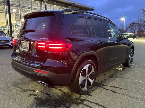 New 2026 Mercedes-Benz GLB 250 4MATIC image 7