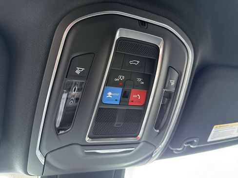 New 2026 Jeep Cherokee Limited AWD/4WD image 17
