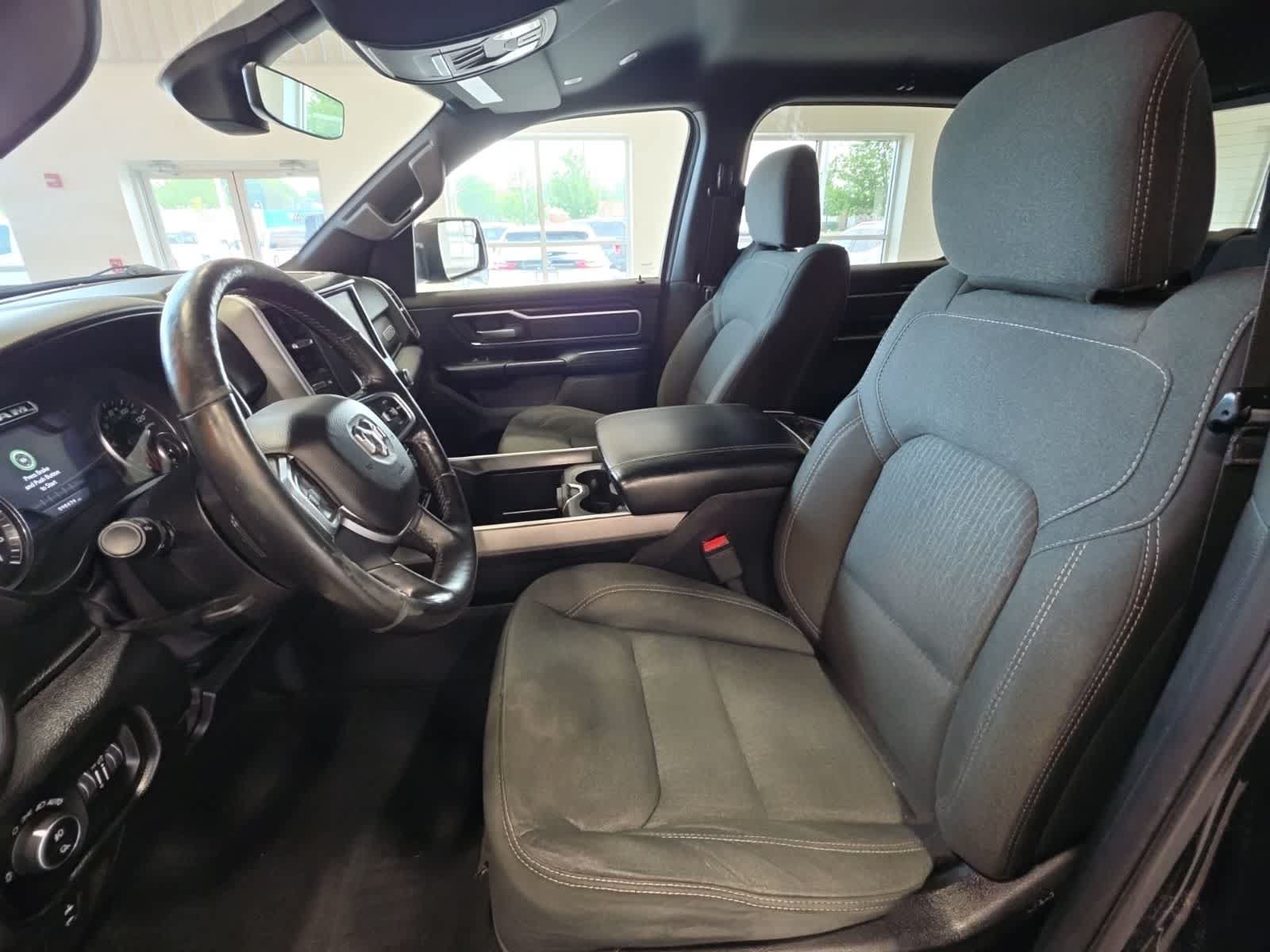 Used 2019 RAM 1500 Big Horn AWD/4WD image 18