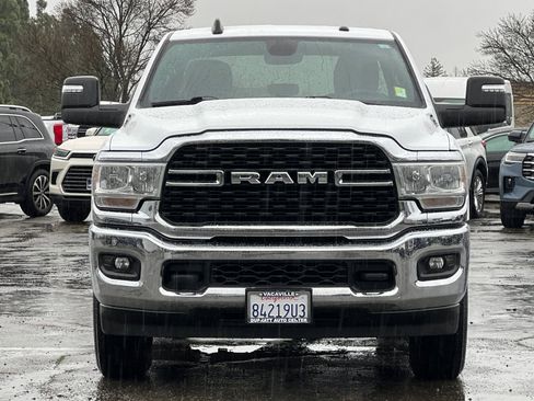 Used 2023 RAM 2500 Big Horn w/ Level 1 Equipment Group image 9