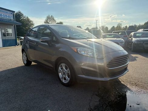 Used 2014 Ford Fiesta SE FWD image 7