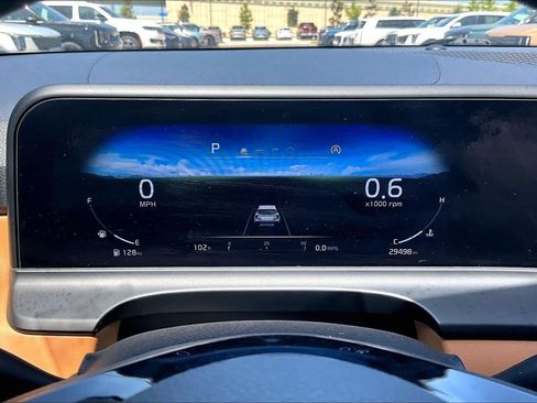 Used 2024 Kia Seltos EX FWD image 24